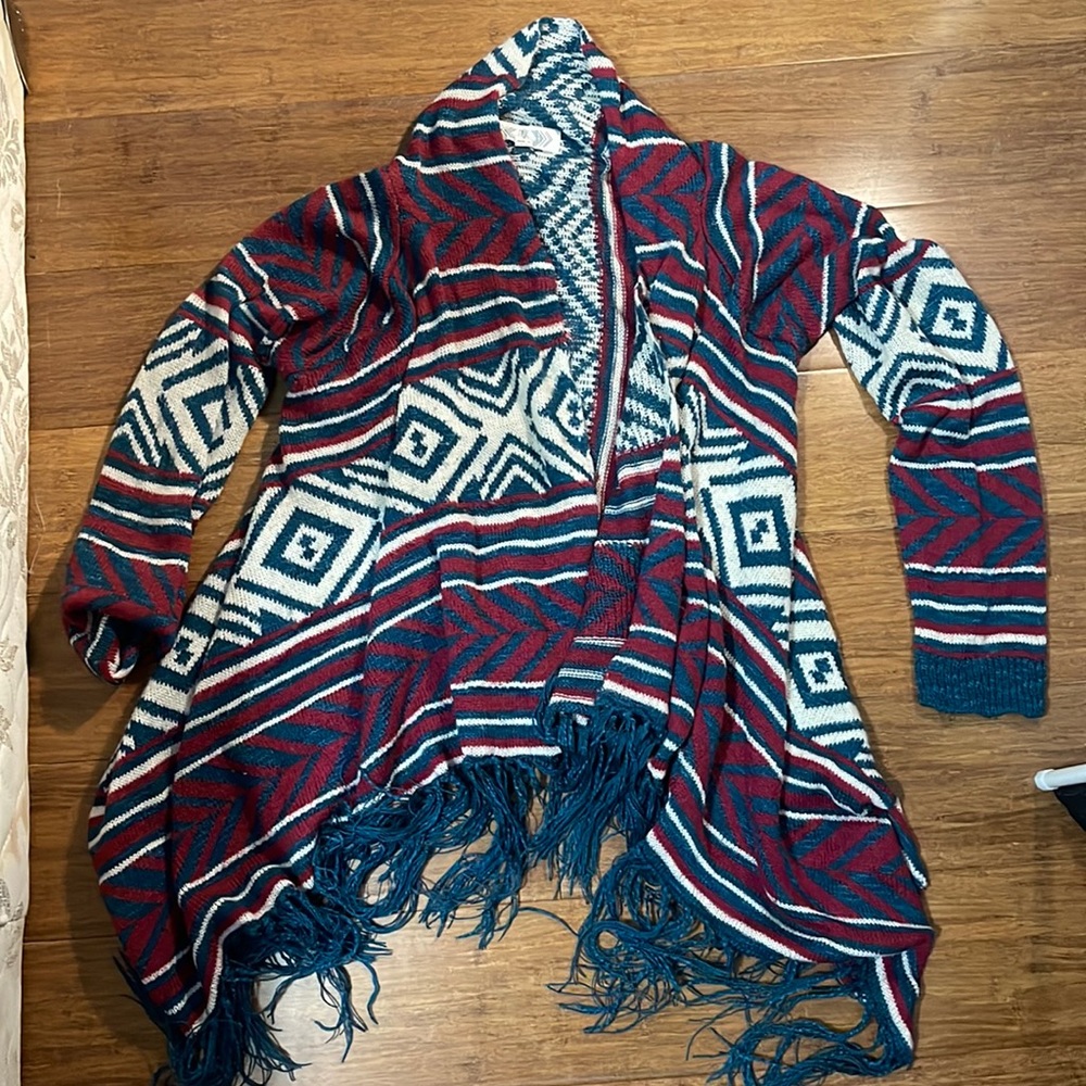 Worn twice, very soft and comfortable!!